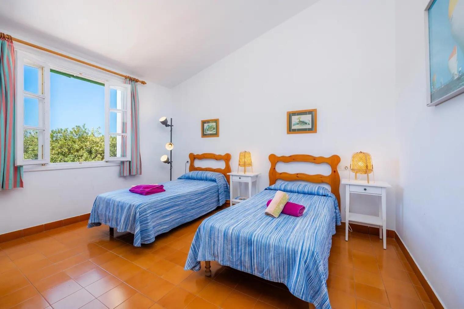 Casa Aladern On The Mhm Villa Font de sa Cala