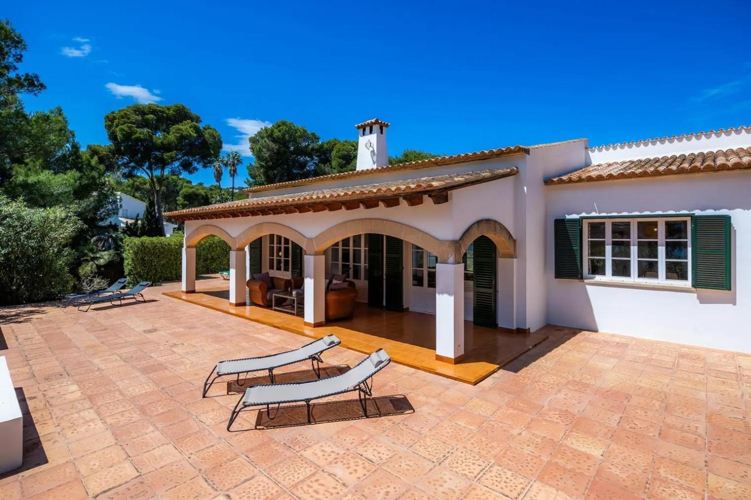 Casa Aladern On The Mhm Font de sa Cala
